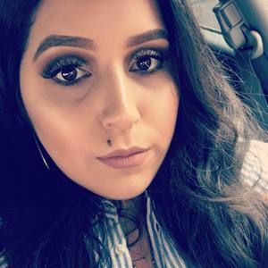 Meet your Posher, Emma